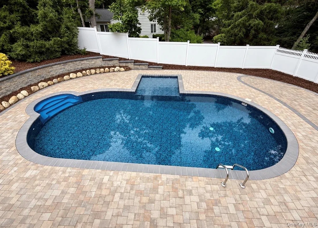 Photo of 47 McArthur Lane
