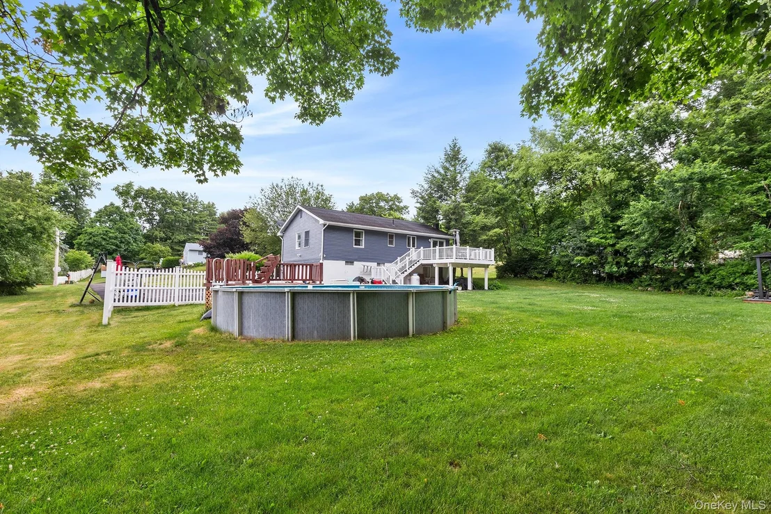 Photo of 11 Sharon Drive