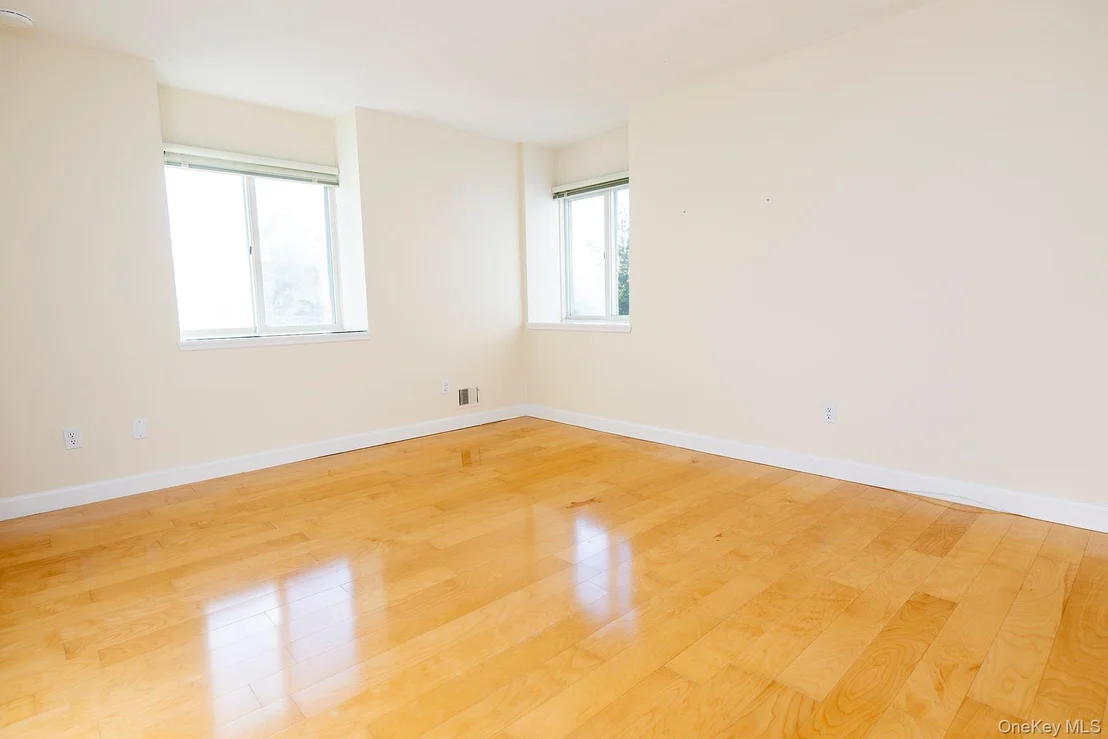 Photo of 54 Bennett Common