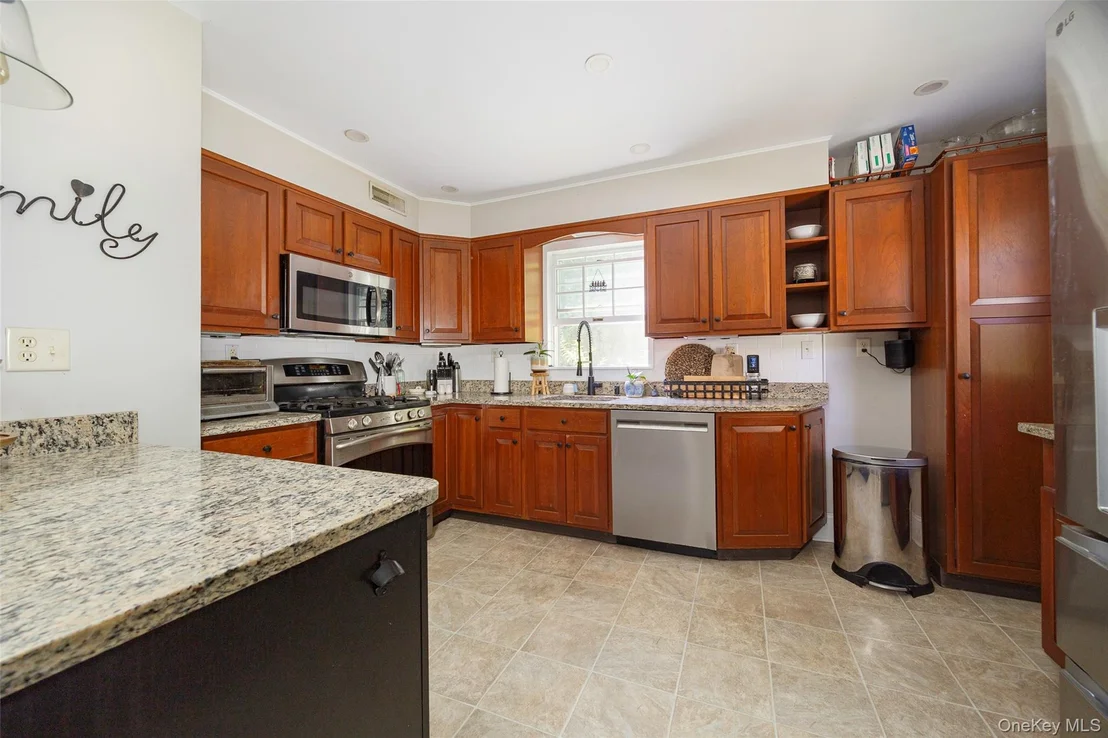 Photo of 35 Sheldon Drive