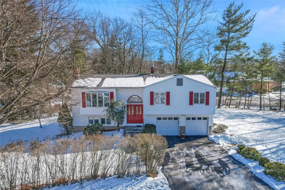 Photo of 178 Violet Drive