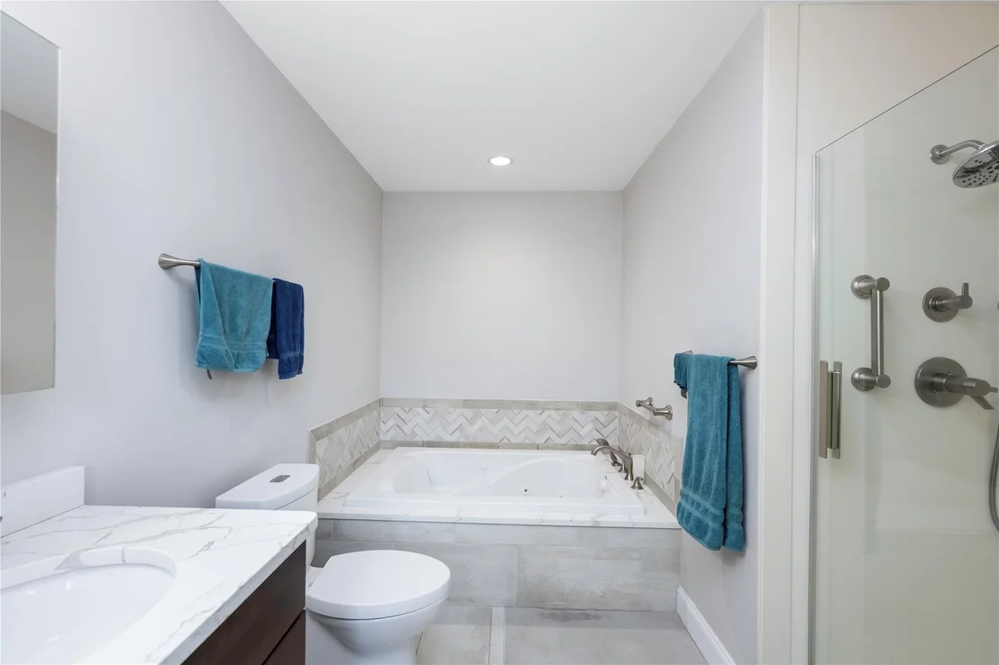 Photo of 23 Stoutenburgh Drive