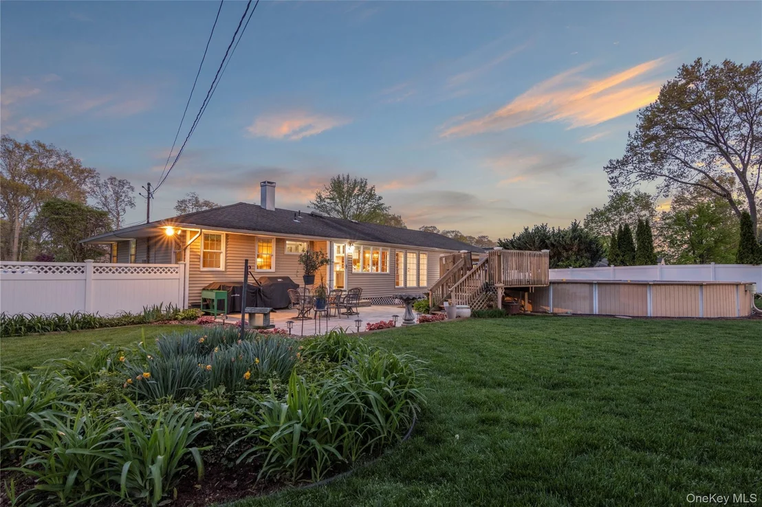 Photo of 8 Raven Drive