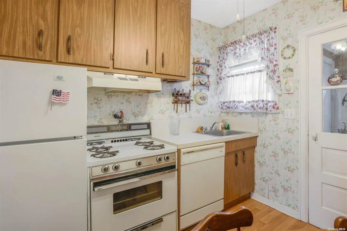 Photo of 525 Concord Avenue