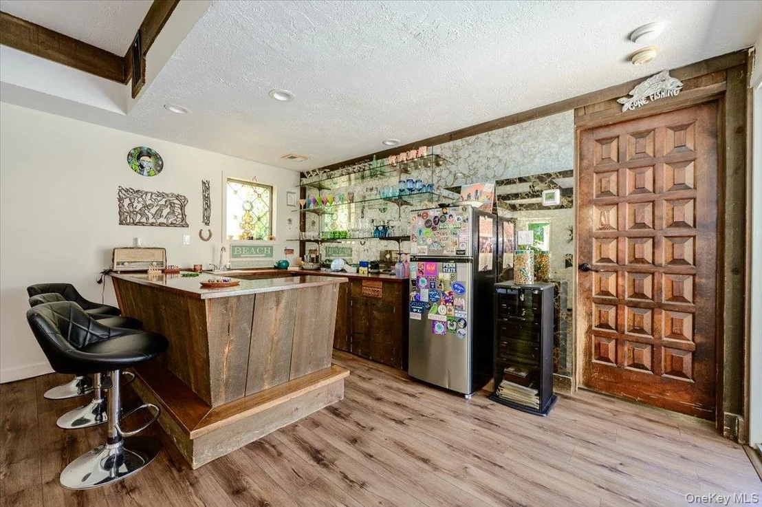 Photo of 35 Melrose Parkway