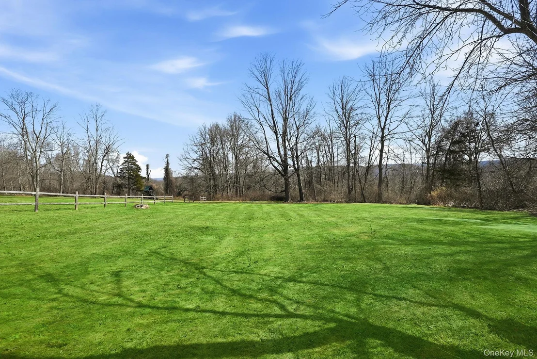 Photo of 14 Frances Drive