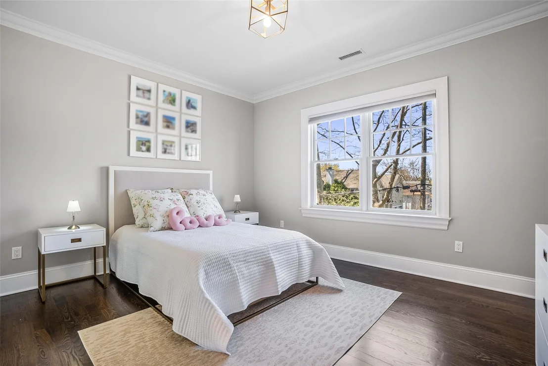Photo of 63 Florence Avenue