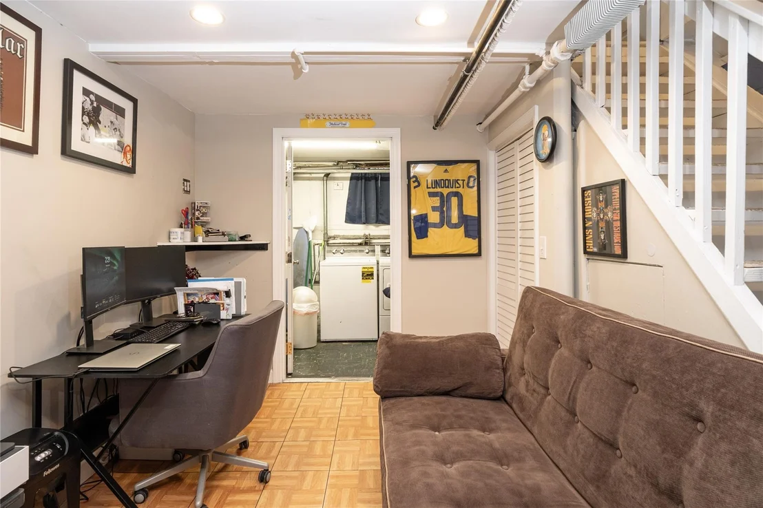 Photo of 529 Fourth Avenue