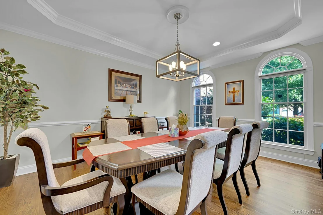 Photo of 16 Eagle Court