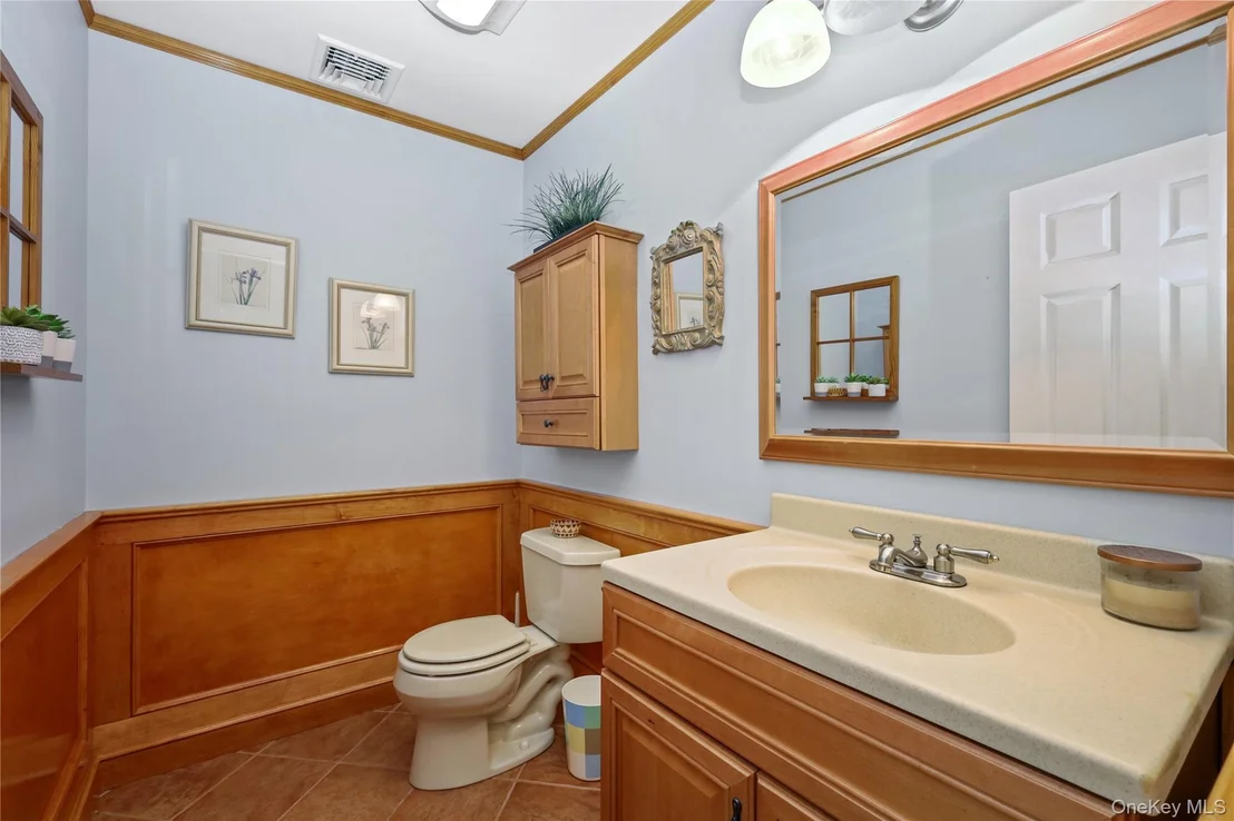 Photo of 20 Parkview Circle