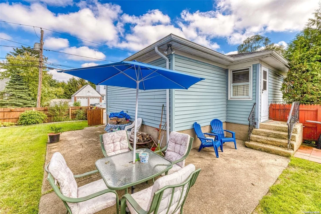 Photo of 1703 William Street