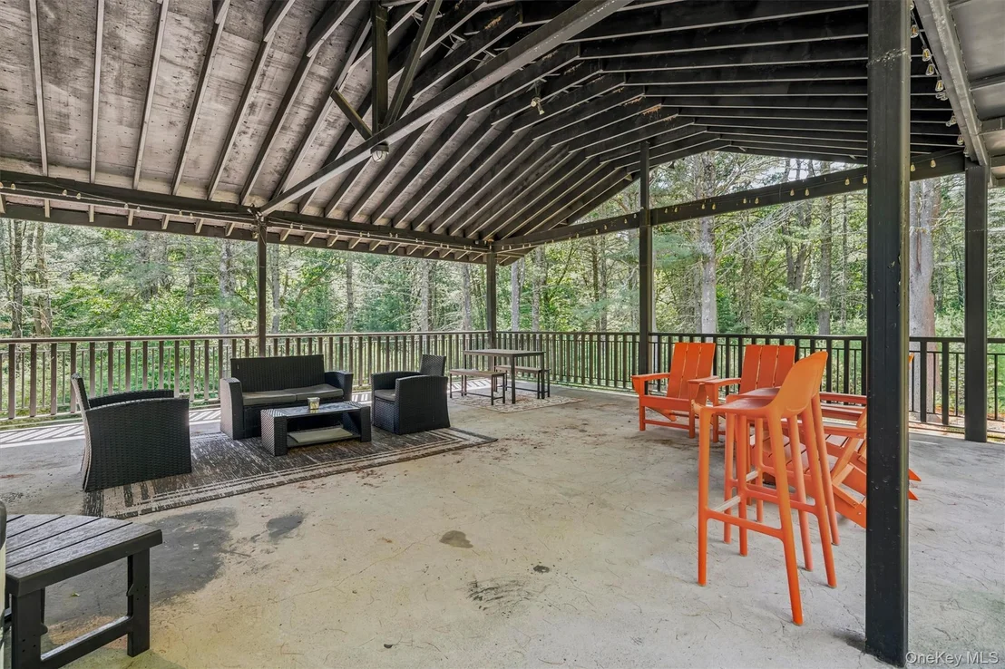 Photo of 165 Dexheimer Road