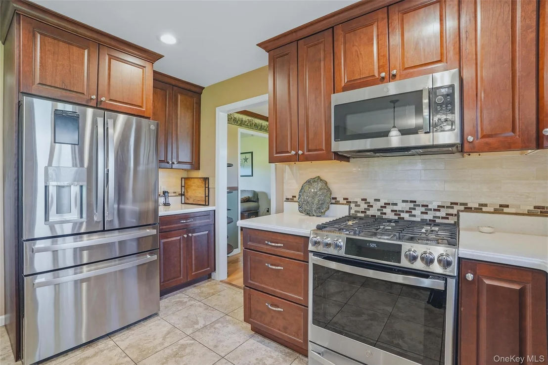Photo of 36 River Glen Road