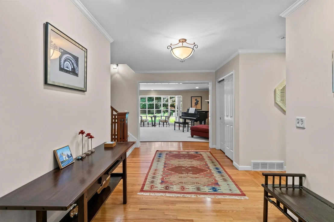 Photo of 150 Kingwood Park