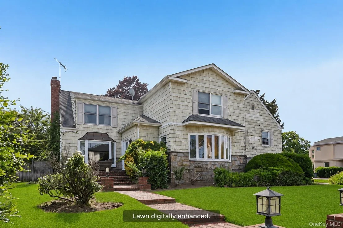 Photo of 1304 Harbor Road