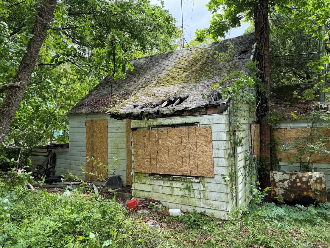 Photo of 11 Knolls Road