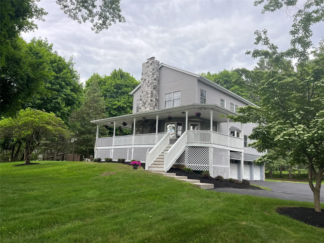 Photo of 23 Saddle Rock Drive