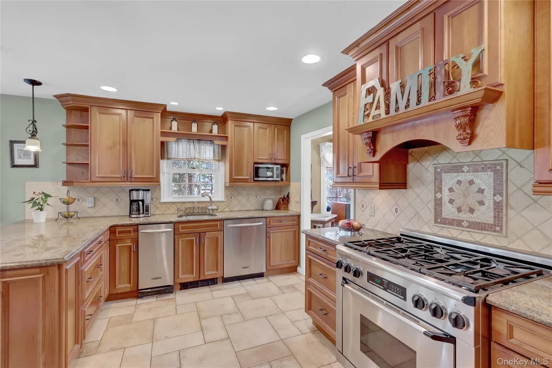 Photo of 8 Noel Place