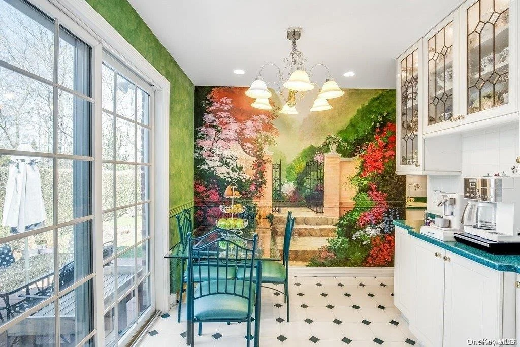 Photo of 15 Rowe Avenue