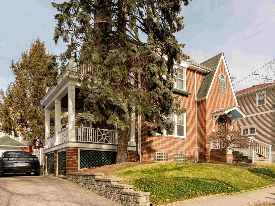 Photo of 77 Buckley Street