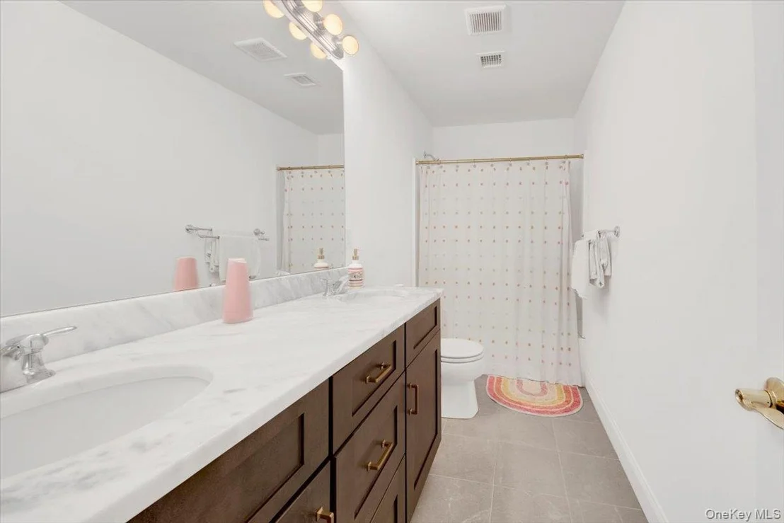 Photo of 46 Columbus Avenue