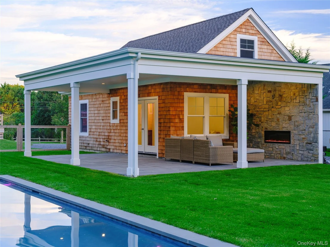 Photo of 605 Cedar Drive