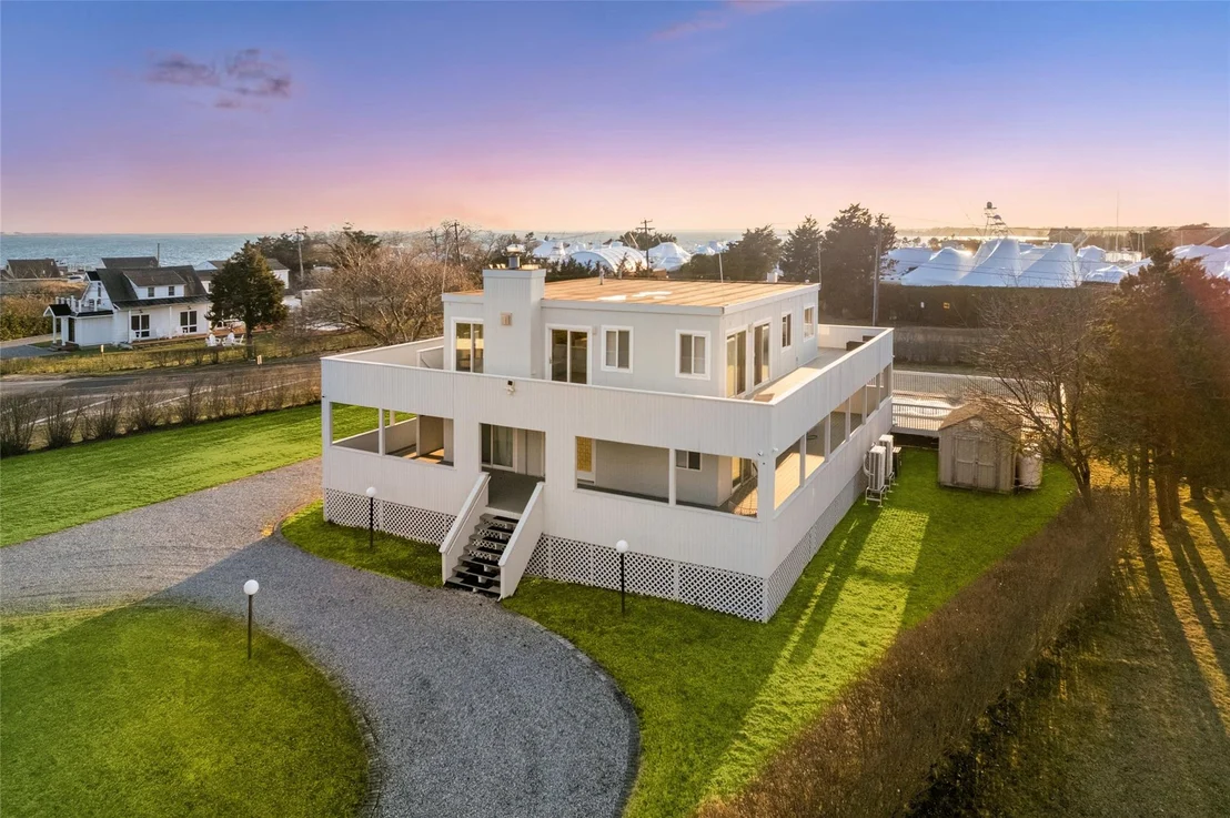 Photo of 24 Lighthouse Road