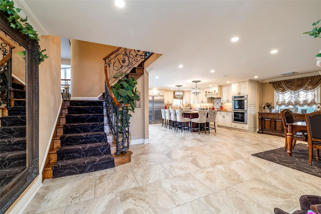 Photo of 3844 Carrel Boulevard