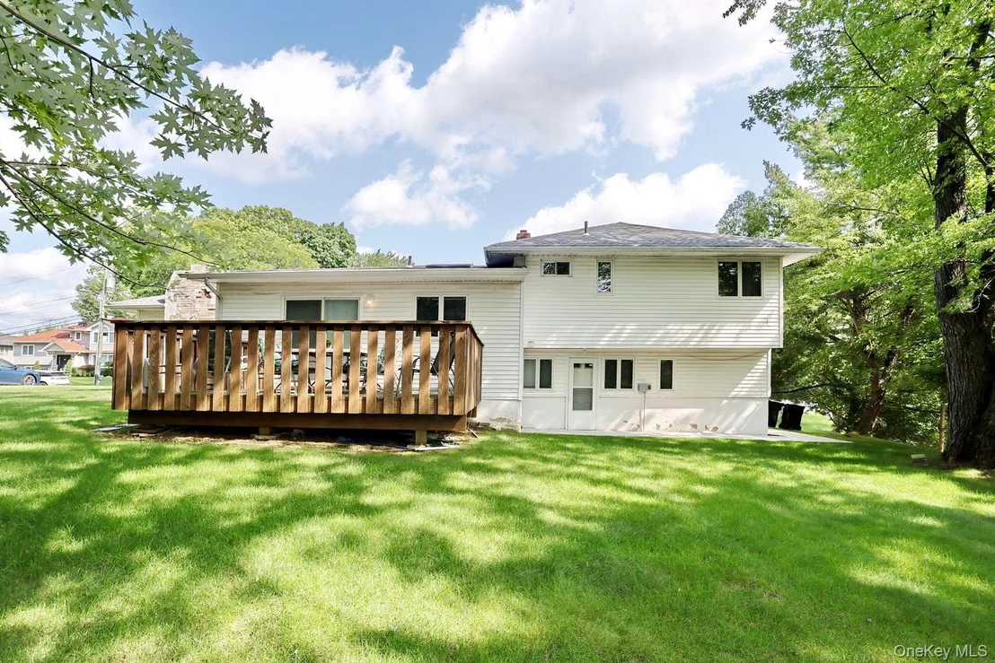 Photo of 10 Briarcliff Drive