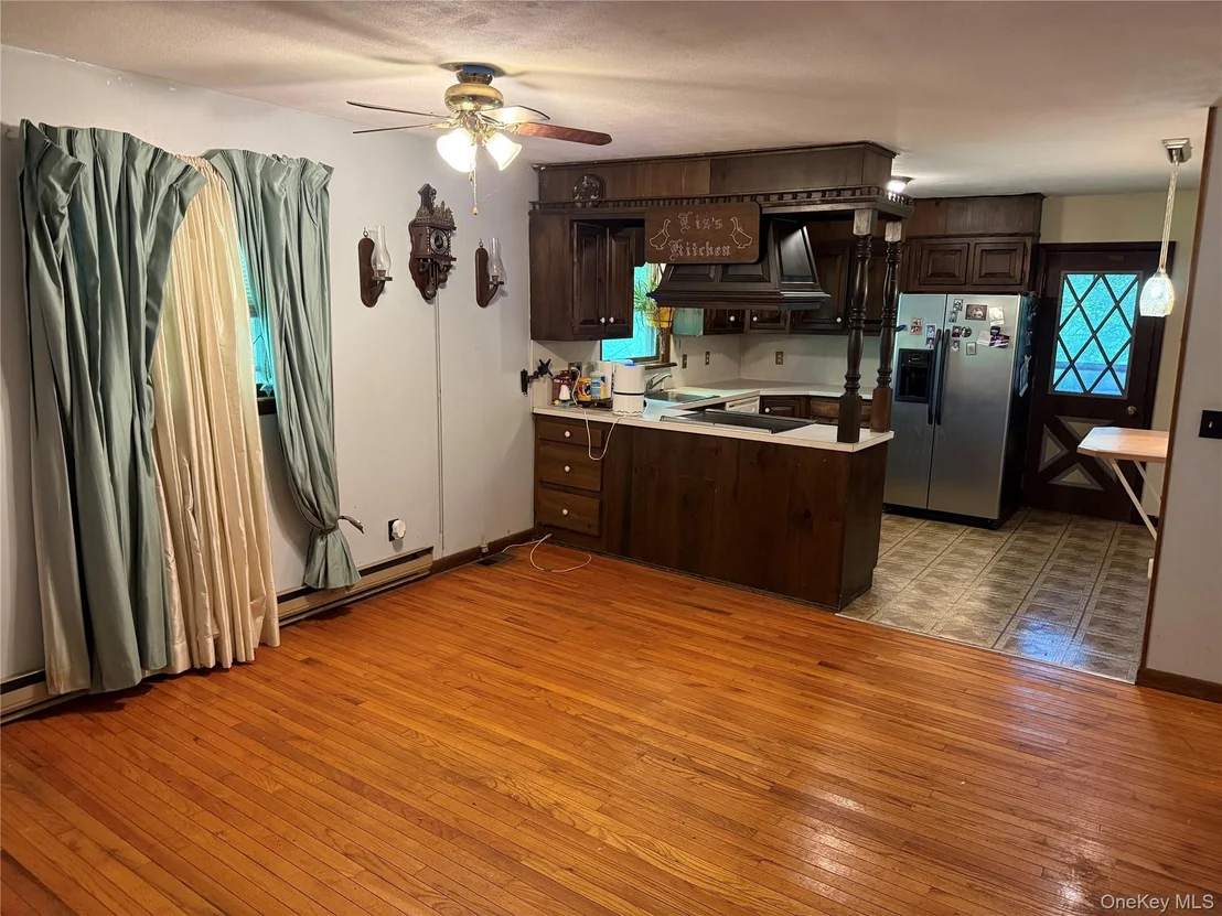 Photo of 11 Beekman Drive