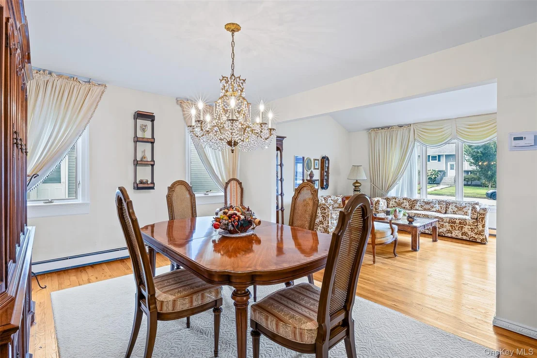 Photo of 3 Louis Place