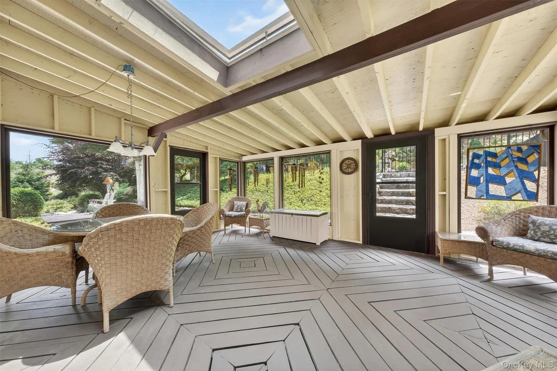 Photo of 40 Farrell Drive