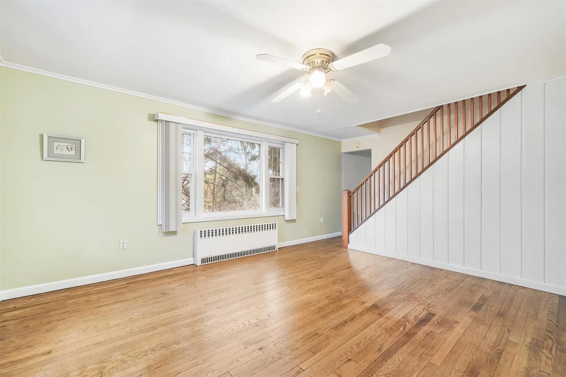 Photo of 191 Cedar Lane