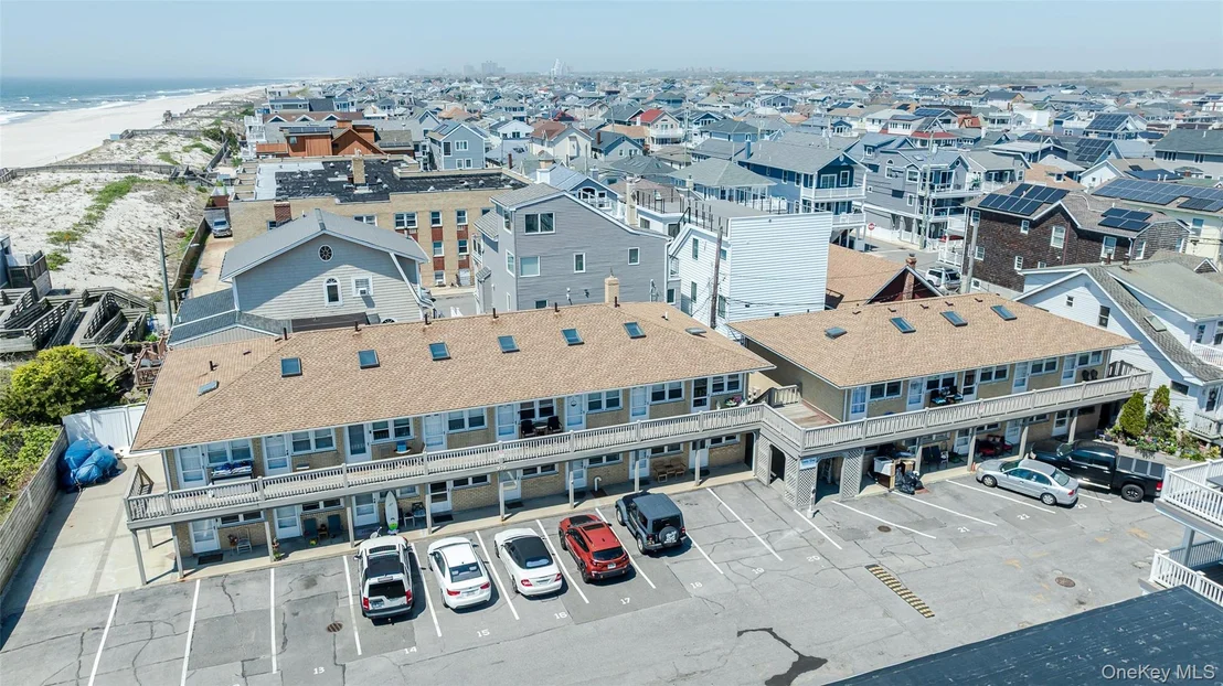 Photo of Unit 11 at 979 Oceanfront