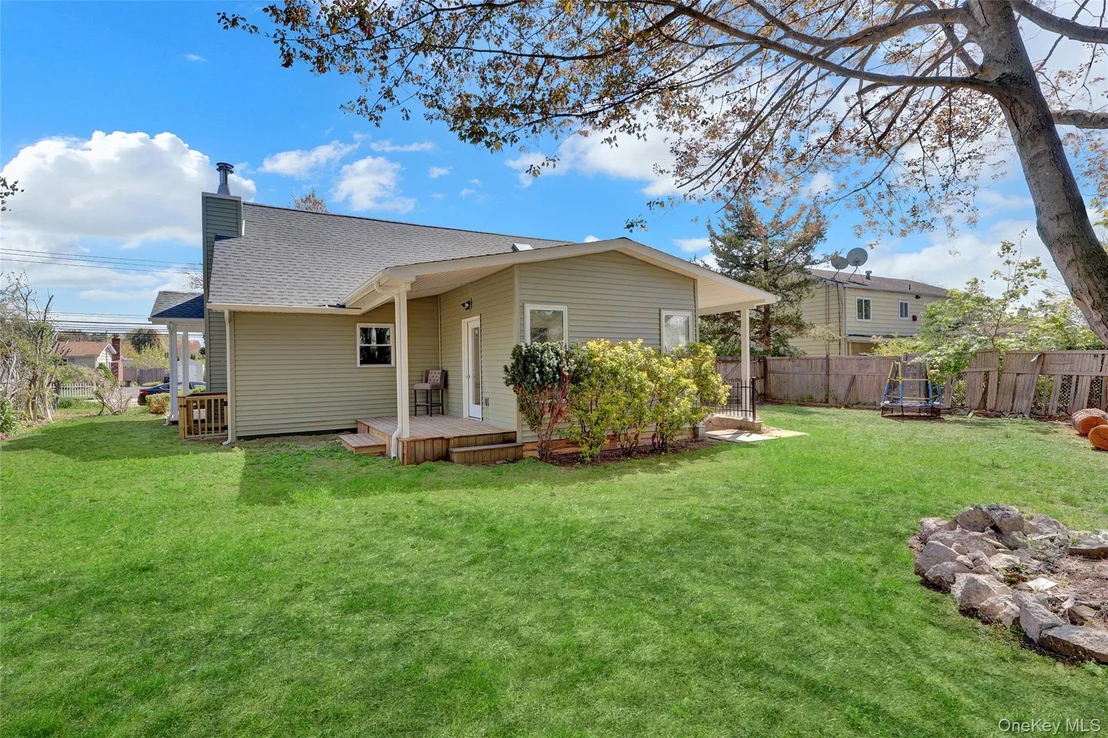 Photo of 339 Barton Avenue