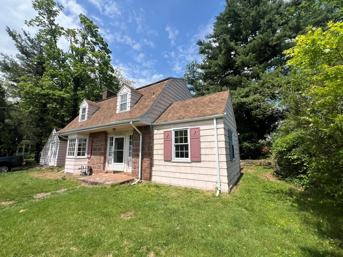 Photo of 35 Smith Avenue