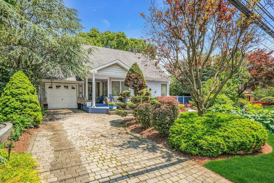 Photo of 20 Wiltshire Drive