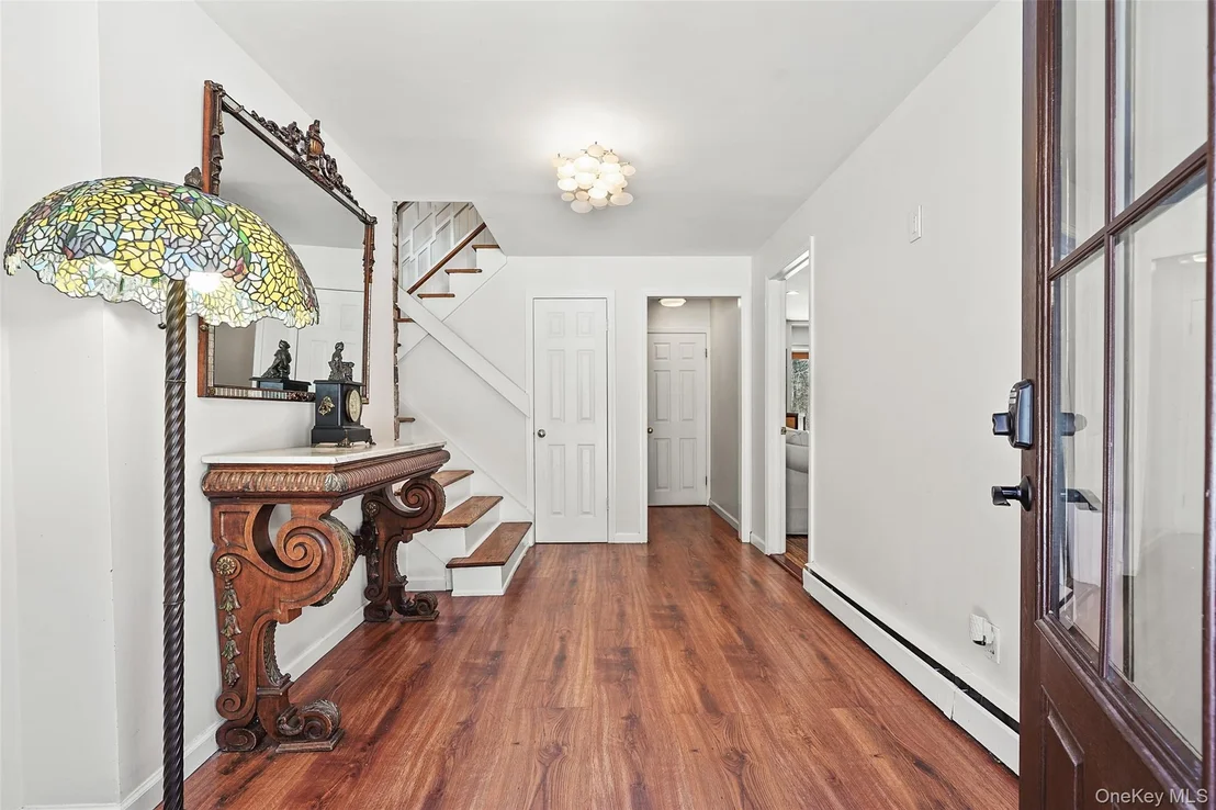 Photo of 55 Hoags Cross Road