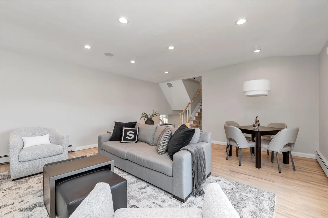 Photo of 2884 Joyce Lane