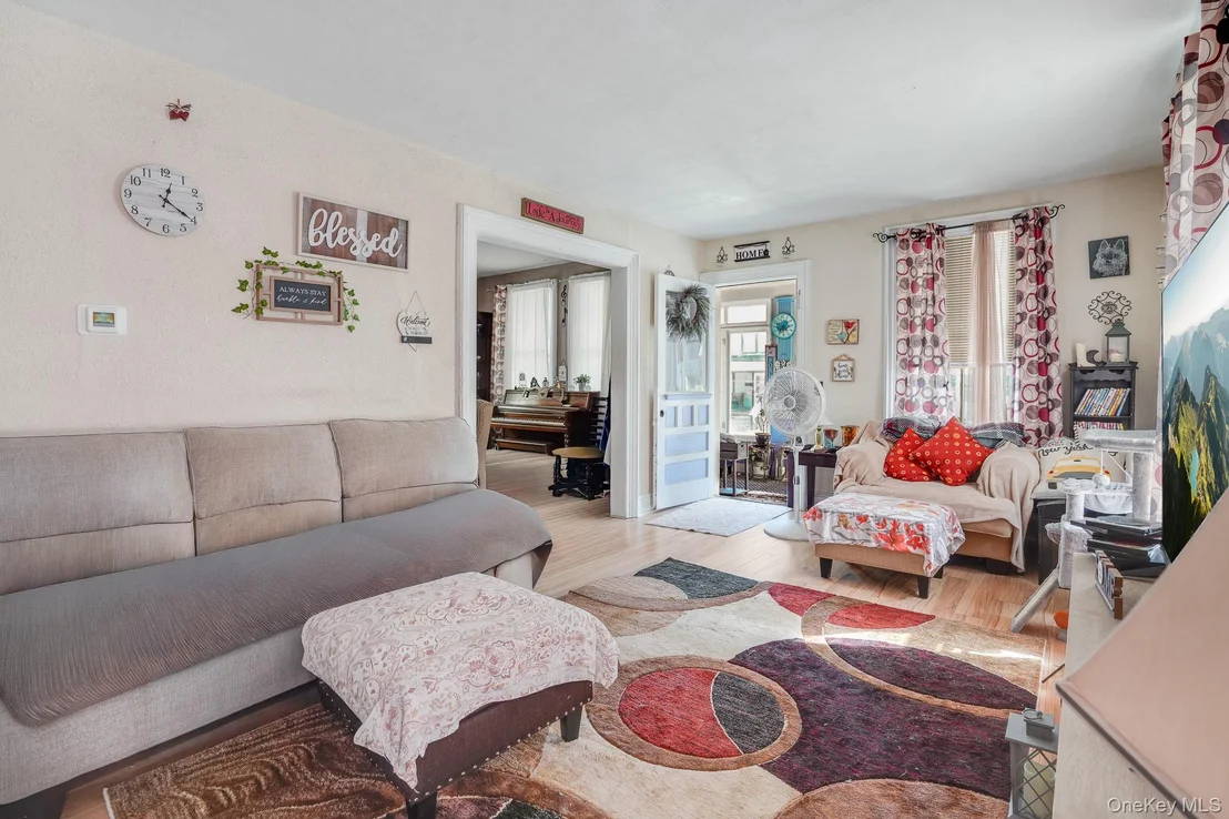 Photo of 23 Lewis Avenue