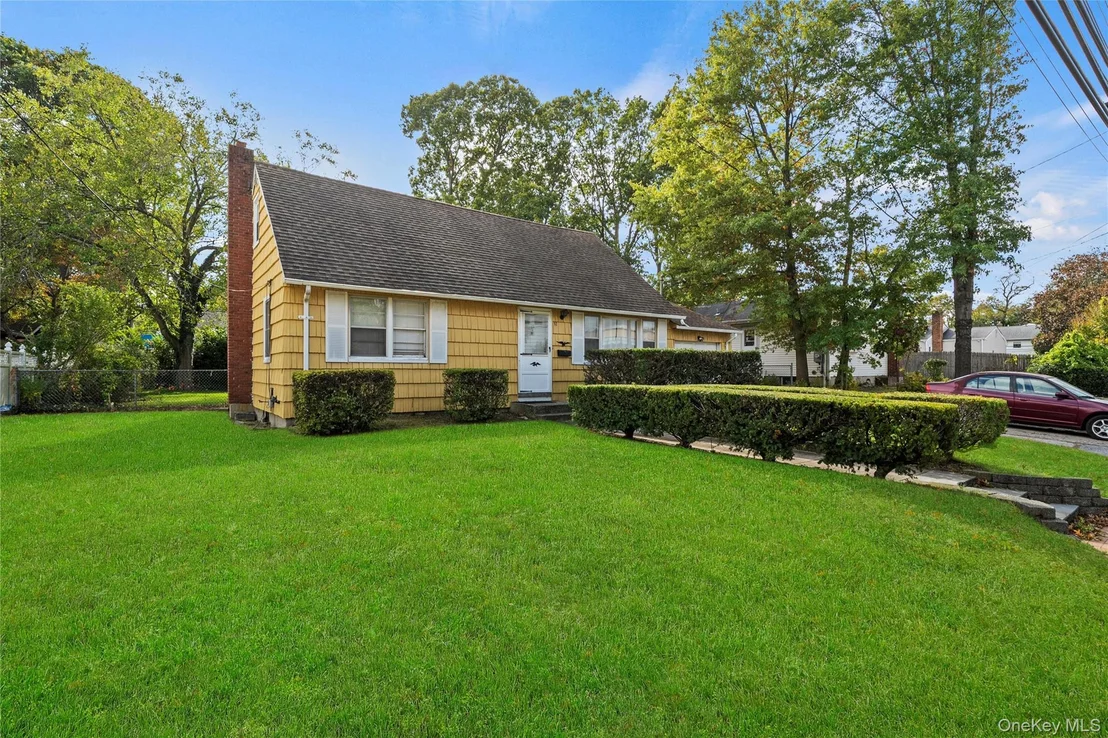 Photo of 32 Phelps Lane