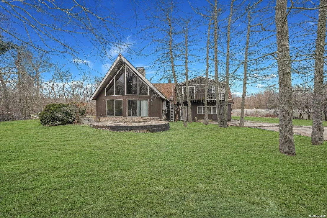 Photo of 32 Deer Path Road