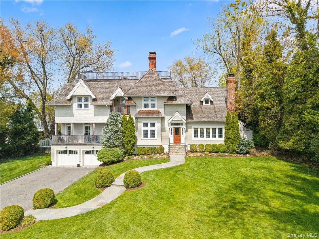 Photo of 1020 Constable Drive