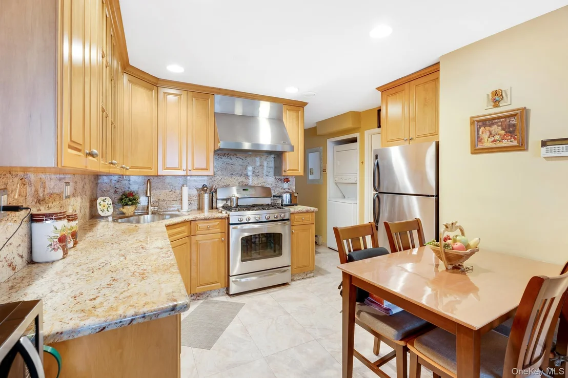 Photo of Unit A at 1208 64th Street
