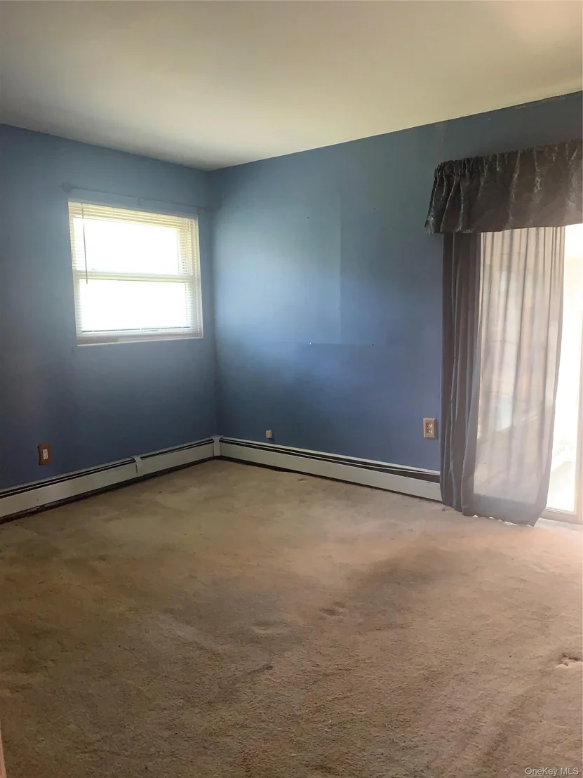 Photo of 92 Lombardy Drive