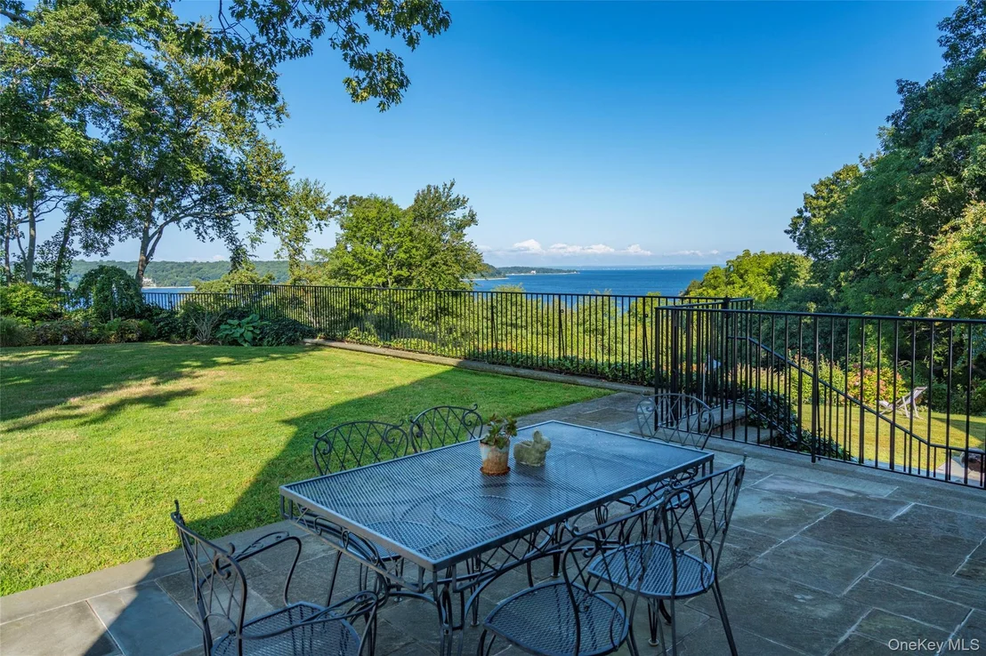 Photo of 116 White Hill Road