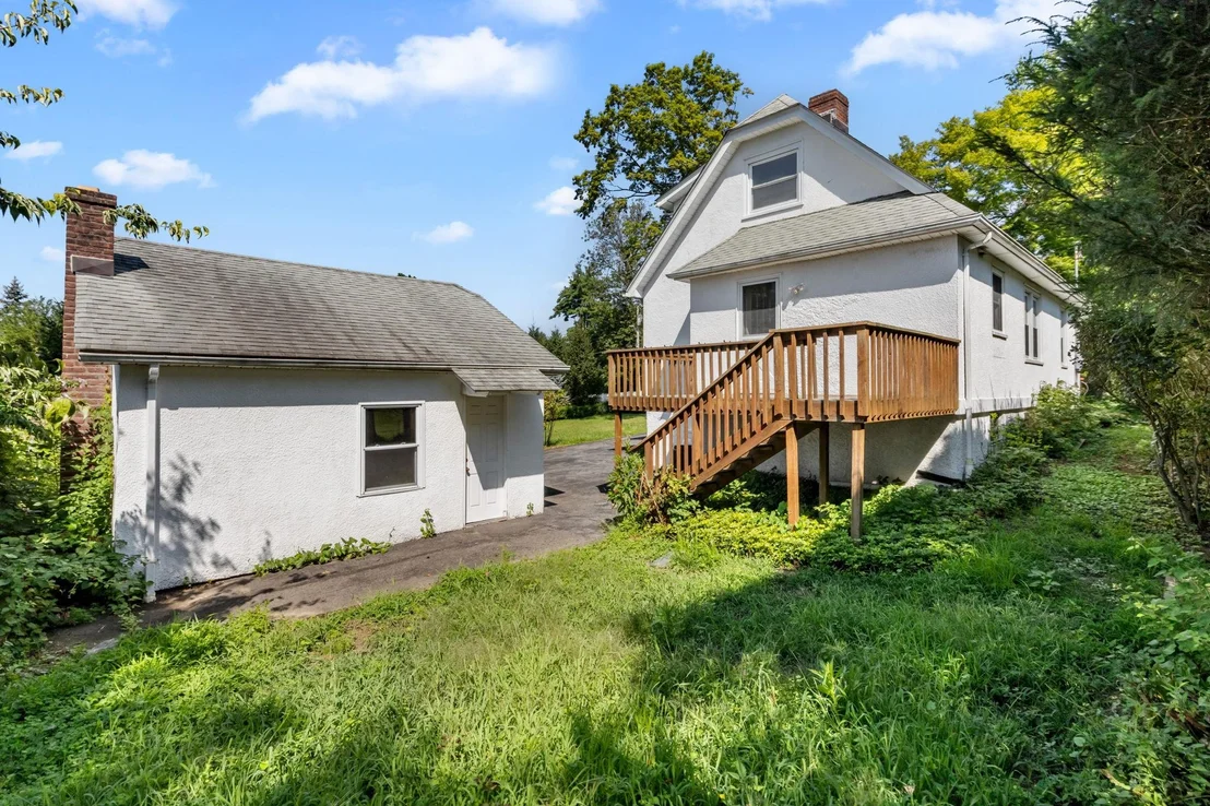 Photo of 98 Westlake Drive