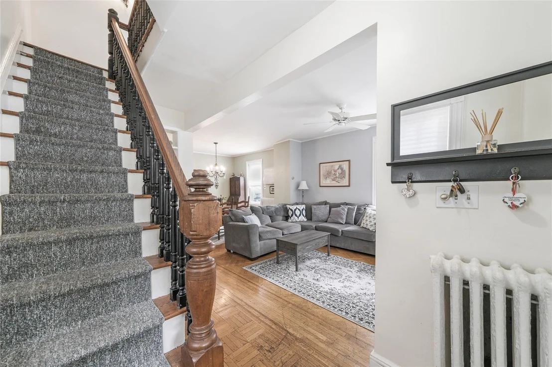 Photo of 458 Second Avenue