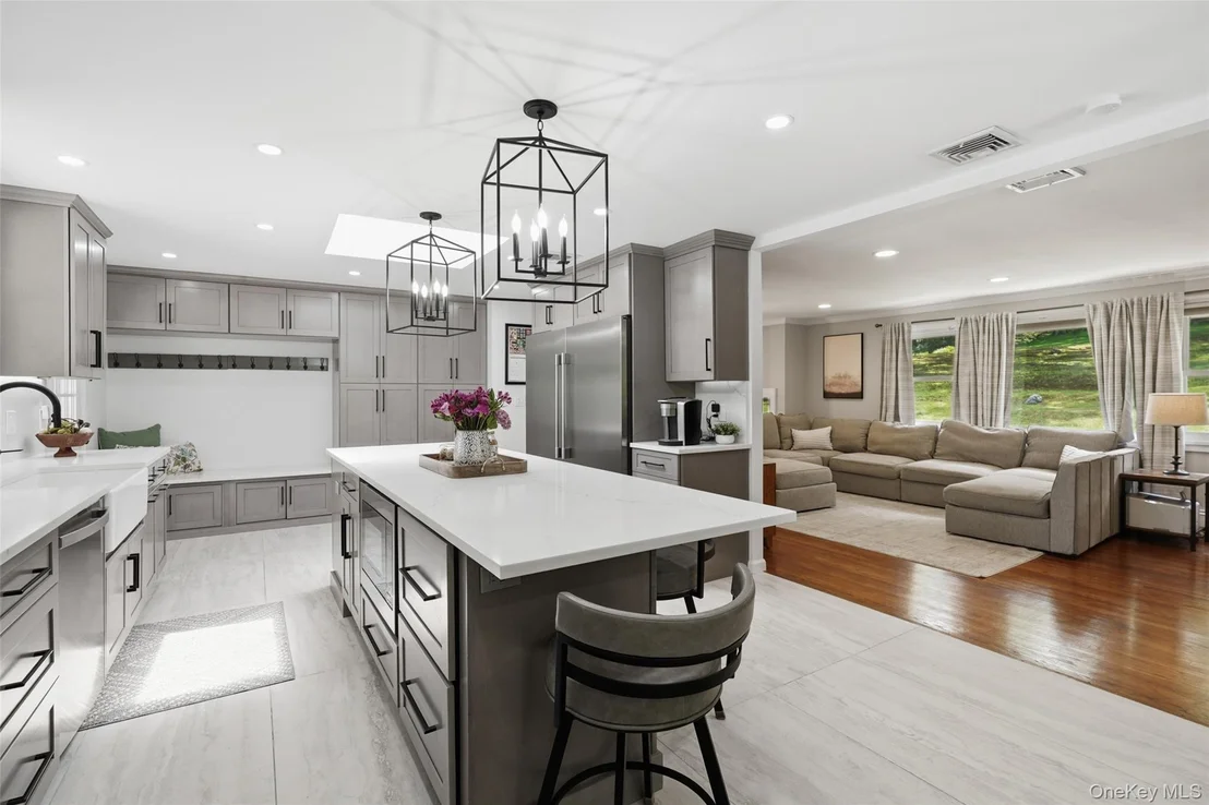 Photo of 1 Annarock Drive