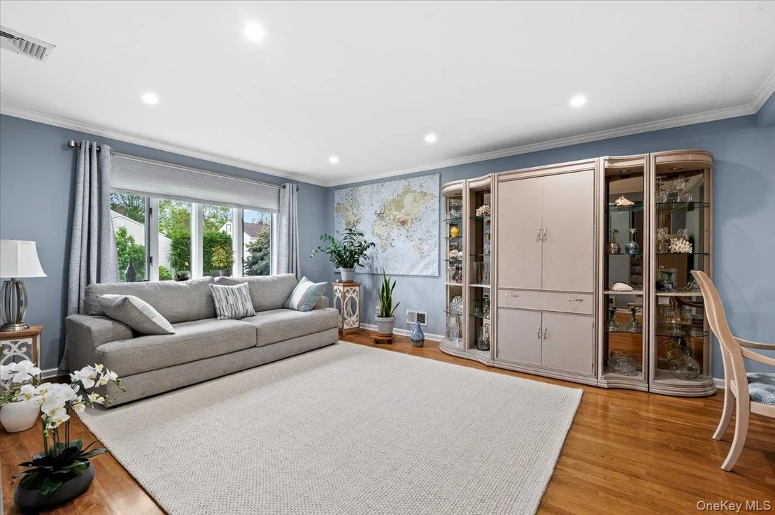 Photo of 10 Peter Road